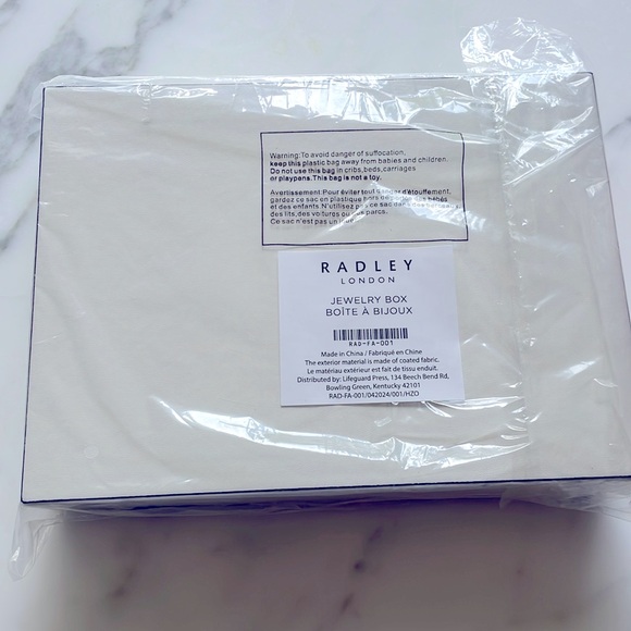 NEW Radley London Jewelry Box 9.25” x 7” x 2” inches - Picture 6 of 6